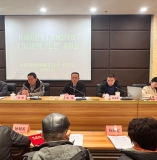 《七律·桂湖街道关工委2015年会》