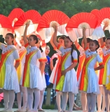《调笑令·六一儿童节》