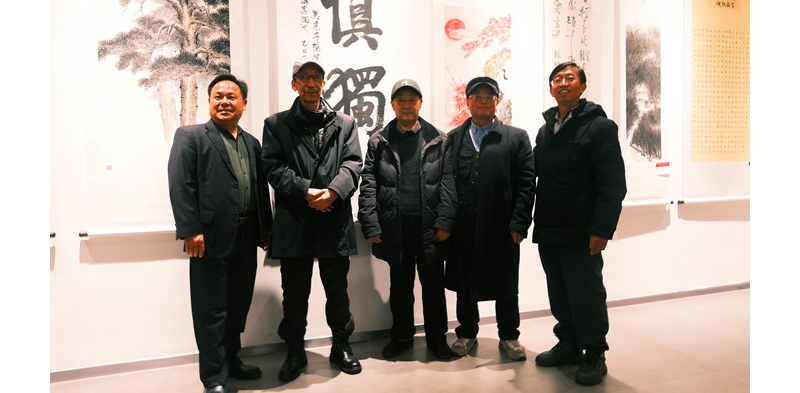 《沁园春·新都书画联展有怀》